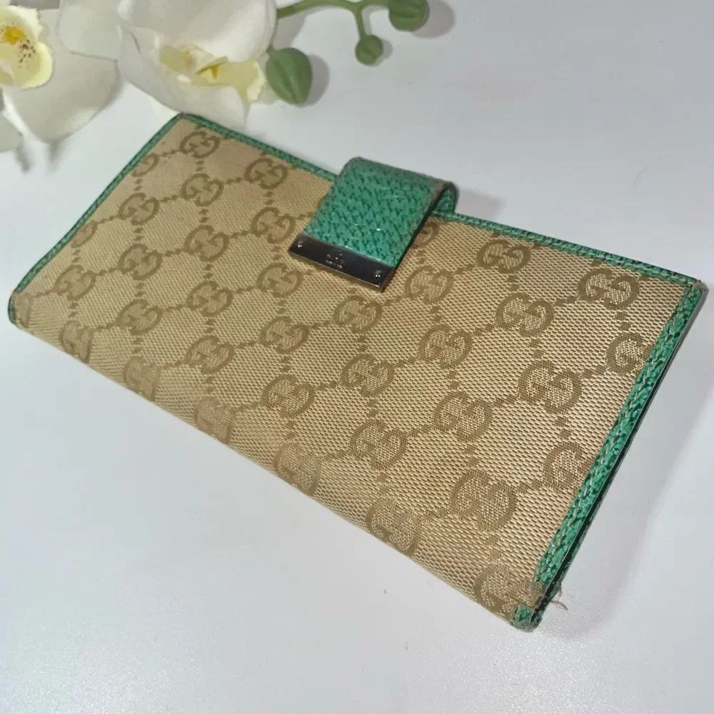 Gucci Tan and Green Continental Wallet - Picture 16 of 16